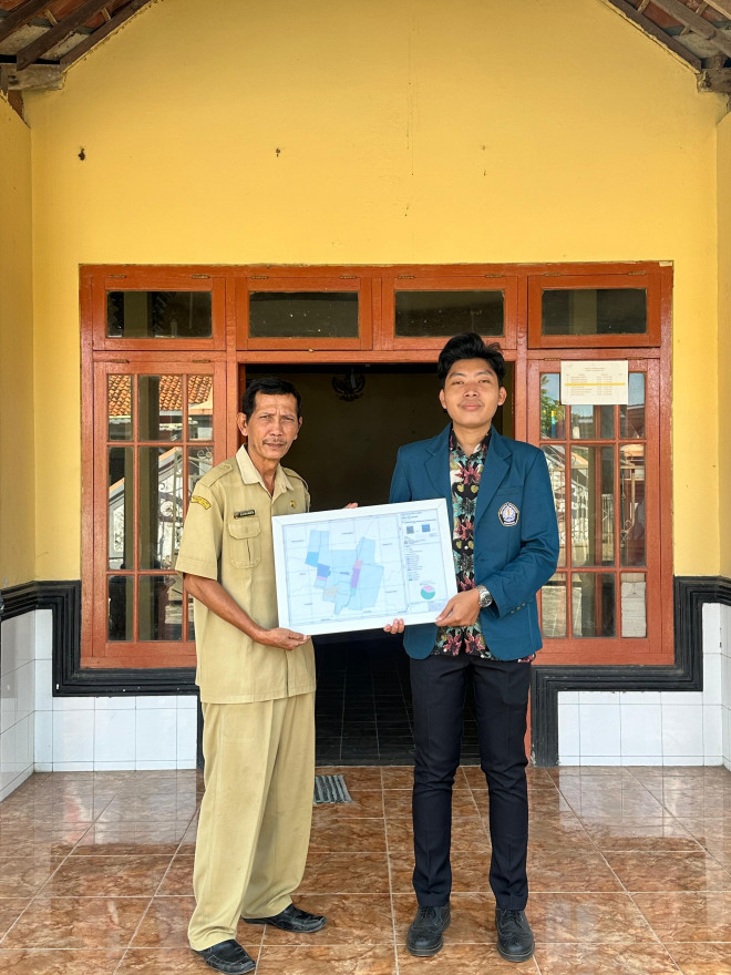 Mahasiswa KKN TIM II Universitas Diponegoro Berinovasi Membuat Peta Tata Guna Lahan Sebagai Kunci Pengelolaan Sumber Daya Desa yang Lebih Efektif